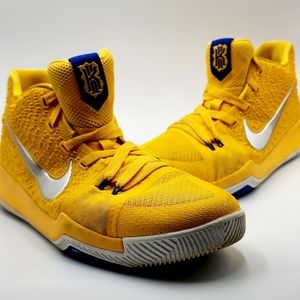 Nike Kyrie Irving 3 Mac and Cheese Blue & Gold 859466 791 5.5Y Youth